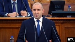 Румен Радев