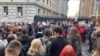 Studenti na protestu pred Ministarstvom državne uprave, Beograd, 25. decembar 2023. 
