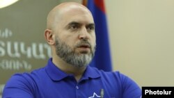 Արմեն Աշոտյան, արխիվ