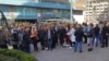 Протест на вработените во Министерството за култура за повисоки плати. По два протести пред Министерството за финансии, тие сега протестираат пред владата 