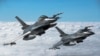 Українські пілоти розпочнуть тренуватися на F-16 у жовтні на базі ВПС США