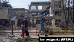 Иако руските сили речиси секојдневно го напаѓаат украинскиот град Херсон, Москва на руските граѓани им нуди субвенционирани хипотеки за купување имот токму во тој град