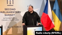Серед таких проблем Руслан Стефанчук назвав право військовослужбовців на голосування та висування