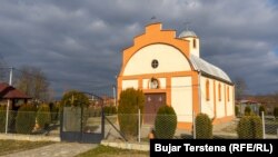 Crkva u multietničkom selu Rabovce, opština Lipljan