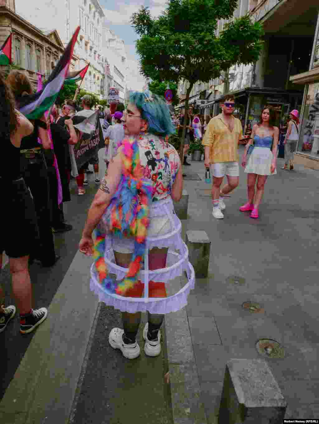 Conform unei statistici a ONG-ului, 56% dintre români sunt de acord cu protecția legală a familiilor LGBT și peste 70% știu că familiile lor nu ar avea nimic de pierdut dacă persoanele LGBT ar primi drepturi egale. 