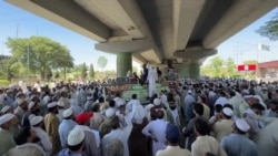 په تنخاګانو او پنشن کې د زیاتوالي لپاره سرکاري کارکونکو احتجاجونه کړي دي