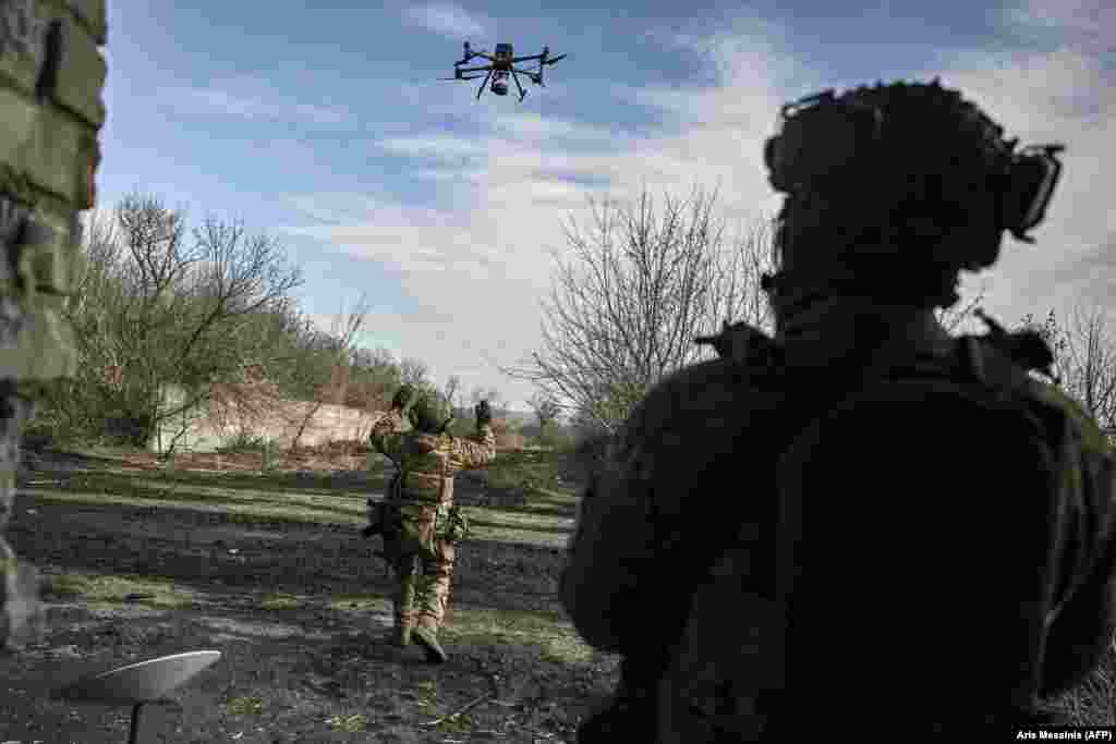 Ukrajinske snage koriste dronove da lociraju i gađaju ruske pozicije, 5. mart 2023.