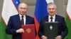 Владимир Путин и Шавкат Мирзияев во время визита российского президента в Узбекистан. Ташкент, 27 мая 2024 года. 