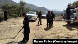 د خيبر پښتونخوا پوليس د ګزمې لپاره چمتووالی نيسي ـ پخوانی انځور