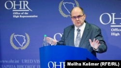 Kristijan Šmit je za govornicom u Sarajevu uputio, kako navodi, "posljednji poziv" zakonodavcima da donesu odluku, 19. decembar 2023.
