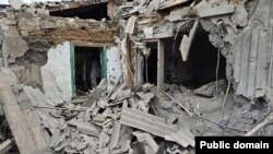 За даними місцевої влади, через російський обстріл пошкоджені вісім приватних будинків, багатоповерховий житловий будинок і школа. Фото ілюстративне 