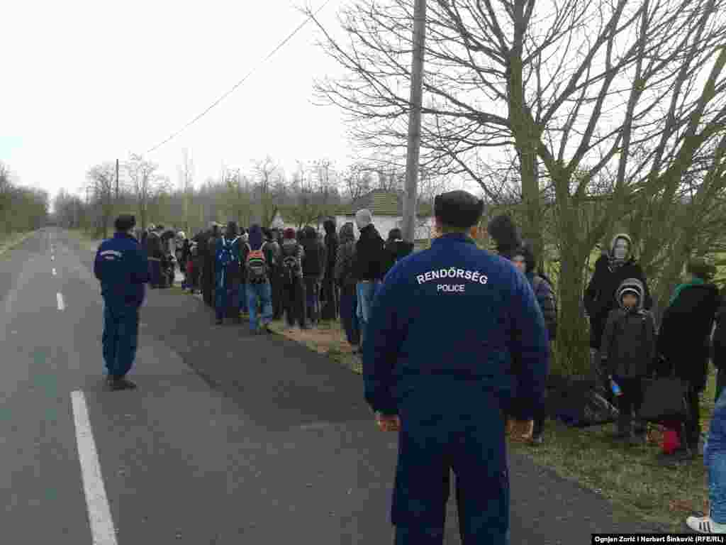Policija privodi azilante sa Kosova