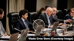 "Riječ je o napadu ransomver koji ima za cilj pribavljanje finansijske koristi na osnovu uslovljavanja vlasnika podataka", ističe Dušan Polović iz Direktorata za javnu upravu. Foto: Sjednica Vlade Crne Gore u Podgorici, 8. jul 2022.