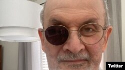 Пісьменьнік Салман Рушдзі