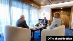 Софија- состанок на копретседателите на историската комисија Драги Ѓорѓиев и Ангел Димитров, 25.1.2022
