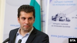 Бугарскиот премиер Кирил Петков