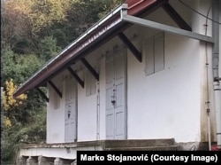 Kadar iz dokumentarnog filma Logor u Morinju, autora Marka Stojanovića