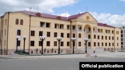 Լեռնային Ղարաբաղի կառավարության շենքը Ստեփանակերտում, արխիվ