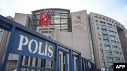 Sud u Istanbulu.