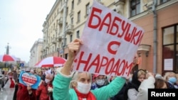 Belarus - Susținătorii Opoziției, în special pensionari, la protestul de luni, din Minsk
