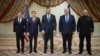 De la stânga, consilierul pentru securitate națională, Mike Waltz, secretarul de stat, Marco Rubio, șeful biroului prezidențial ucrainean, Andri Iermak, ministrul ucrainean de Externe, Andrii Sîbiha, și ministrul ucrainean al Apărării, Rustem Umerov. 11 martie 2025.