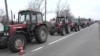 Poljoprivrednici blokirani blizu Beograda