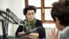 Radina Vučetić u studiju Radija Slobodna Evropa u Beogradu