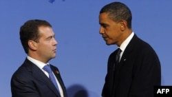 Američki predsjednik Barack Obama i ruski predsjednik Dmitry Medvedev