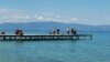 Почна уривањето на нелегалните објекти на најатрактивните плажи во Охрид