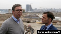 Siniša Mali sa Aleksandrom Vučićem na gradilištu Beograda na vodi 