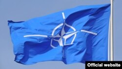 Zastava NATO