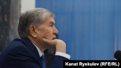 Алмазбек Атамбаев, мурдагы президент. Архивдик сүрөт.