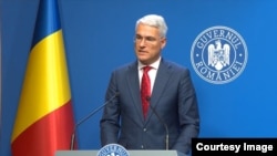 Ministrul Fondurilor Europene, Dragoș Pîslaru: Cea mai dificilă sarcină a Bucureștiului, după păstrarea ratingului de țară într-o categorie rezonabilă, este să negocieze prelungirea unor linii de finanțare nerambursabilă, iar România să nu piardă miliarde din cauza întârzierilor.