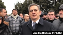 Претседателот на опозициската Партија на народниот фронт на Азербејџан (AXCP), Али Каримли.