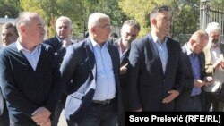 Demokratski front drži konferenciju za medije ispred ambasade SAD u Pogdorici, oktobar, 2016. 