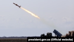 Під час тестування комплексу «Нептун» на Одещині, квітень 2019 року