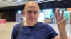 Jurnalistul Vladislav Iesipenko, în drum spre Praga, după eliberarea din detenție, în Crimeea