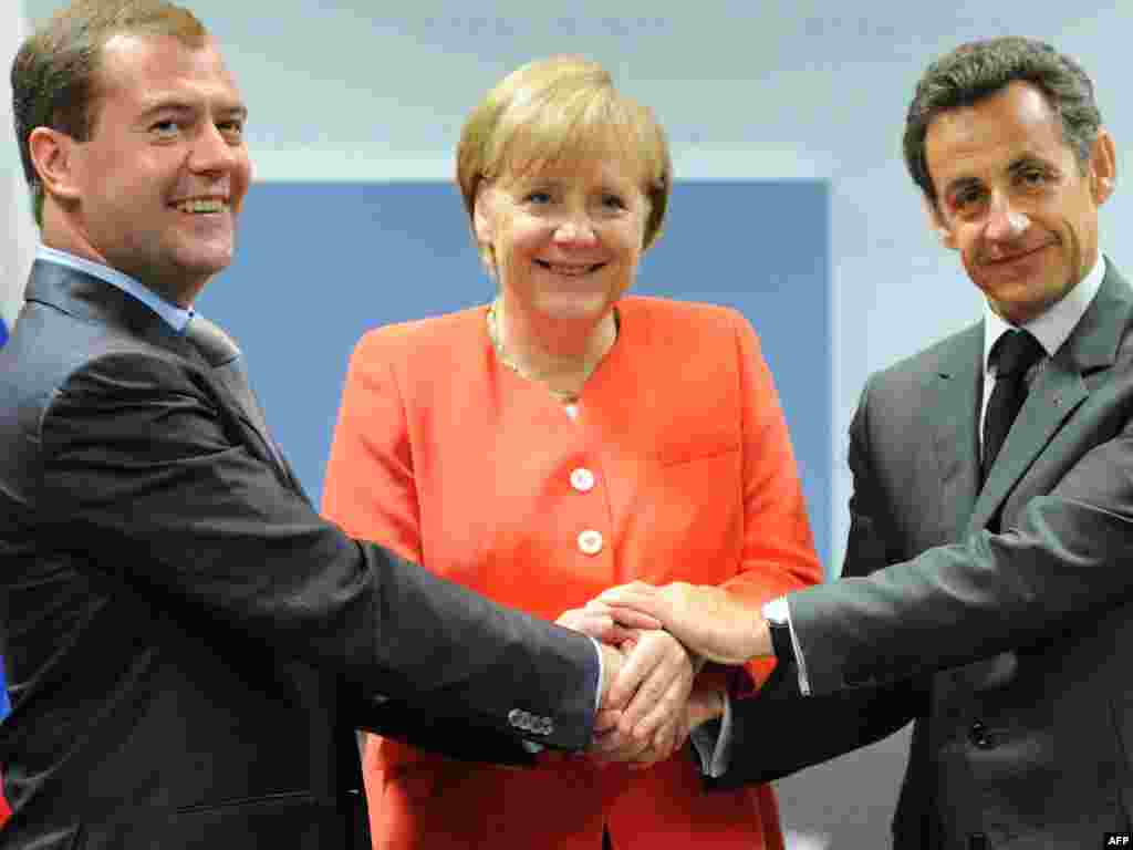 Ruski predsjednik Dmitri Medvedev, njemačka kancelarka Angela Merkel i francuski predsjednik Nicolas Sarkozi