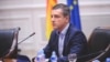 Вишок вработени во јавна администрација, а оправдани вработувања