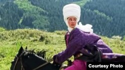 Кадр из фильма «Курманжан Датка».
