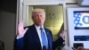 Ҳушдори Трамп: бар молҳои Аврупо 50 дарсад таърифа мебандем