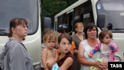В своём недавнем телевизионном выступлении президент самопровозглашеной республики Эдуард Кокойты призвал югоосетинских беженцев вернуться на родину