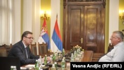 Političke konsultacije: Predsednik Srpske radikalne stranke Vojislav Šešelj i tadašnji mandatar Aleksandar Vučić