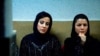 مرضیه وفامهر (راست) در فیلم «تهران من،‌حراج»