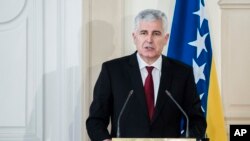 Dragan Čović (na fotografiji) Dragan Čović nikakvog pravnog niti političkog uporišta nema za ucjene