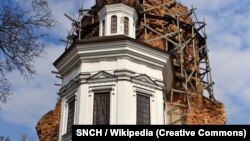 Покровська церква в селі Дігтярівка Новгород-Сіверського району Чернігівської області 