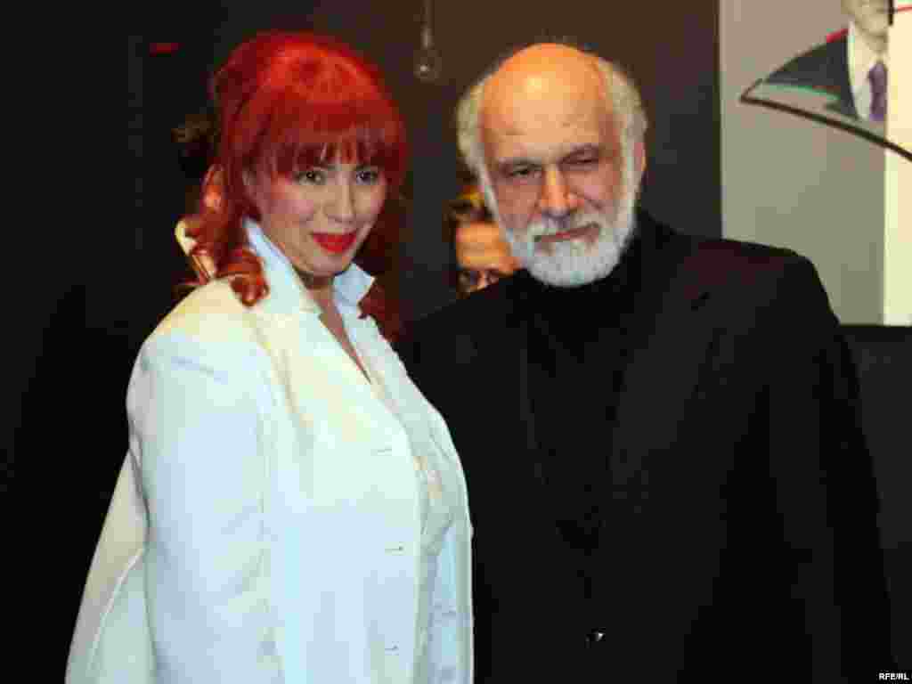 Dimitrije Popovic sa Deom Vojnović Škrbić, vlasnicom ¨DEAORH artgallery¨ - Foto: Mladen Marilović