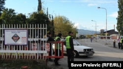 Ulaz u KAP za vrijeme protesta radnika, novembar 2013.