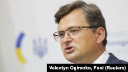 «Ми не знаємо напевно, чи Москва вирішила розпочати новий етап агресії проти України. Але напевно, вони будуть готові до цього протягом кількох тижнів» – сказав Кулеба