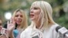 Elena Udrea va trebui să execute șase ani de închisoare potrivit sentinței Înalte Curți de Casație și Justiție a României. 